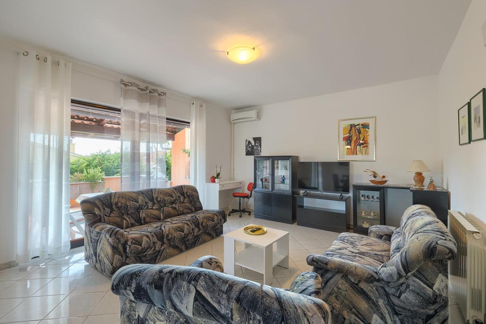PUY Apartment Viktor מראה חיצוני תמונה