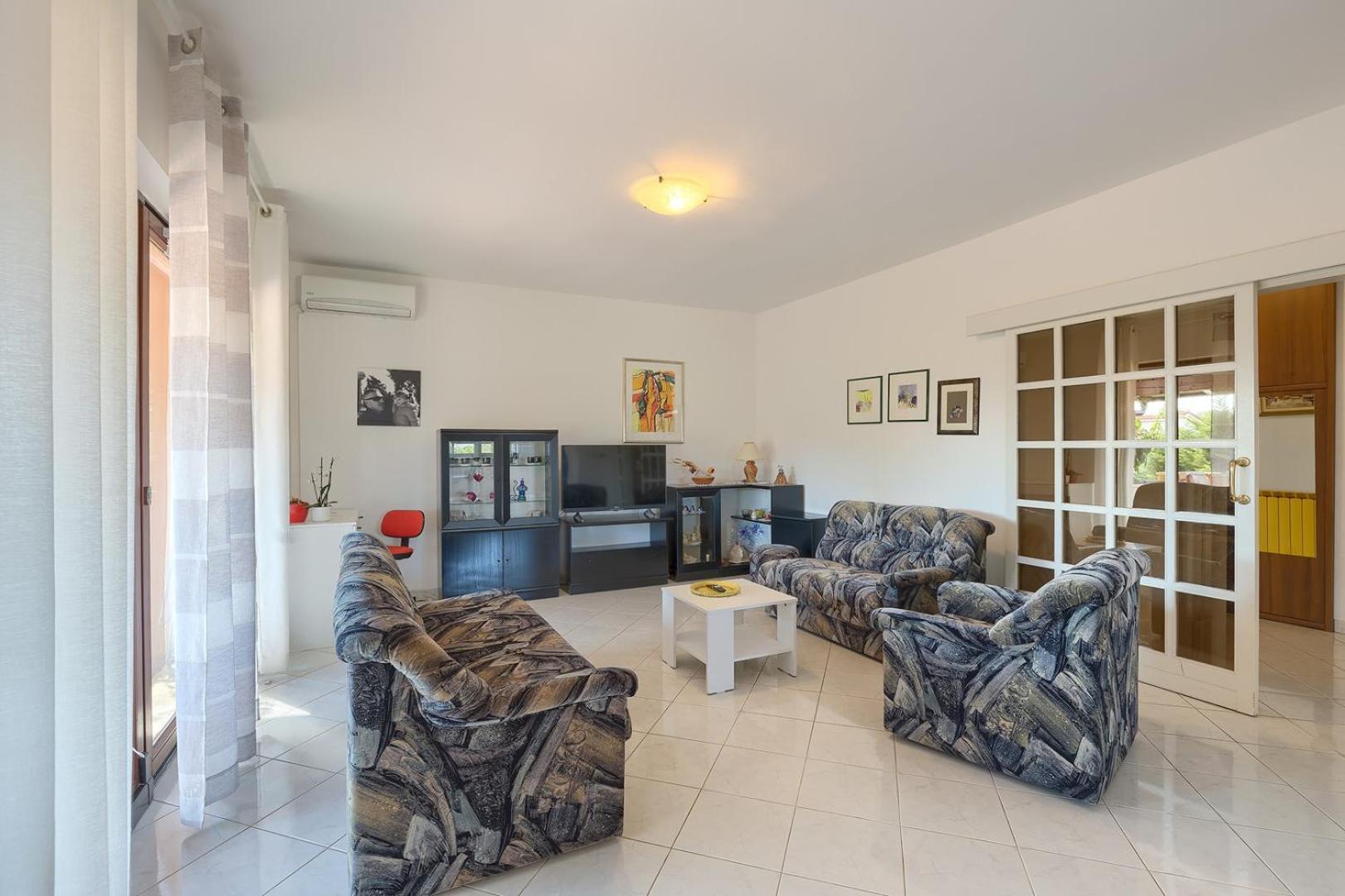 PUY Apartment Viktor מראה חיצוני תמונה
