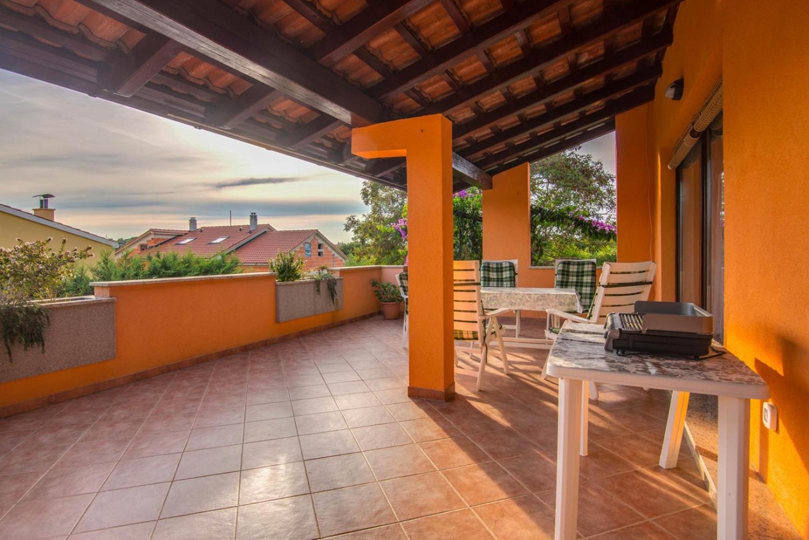 PUY Apartment Viktor מראה חיצוני תמונה